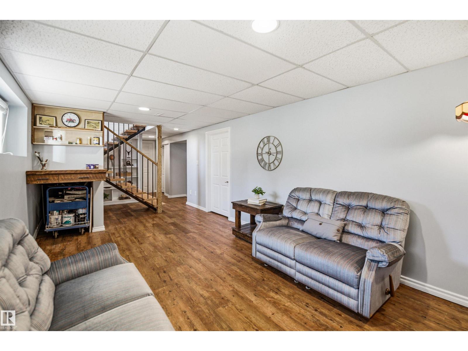 8 Macrae St, Erskine, Alberta  T0C 1G0 - Photo 65 - E4485193