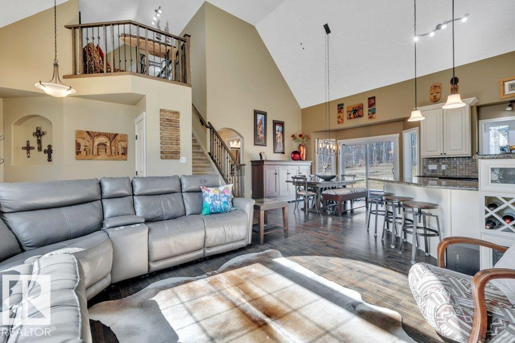 115 Crystal Springs Dr, Rural Wetaskiwin County, Alberta  T0C 2V0 - Photo 8 - E4485529