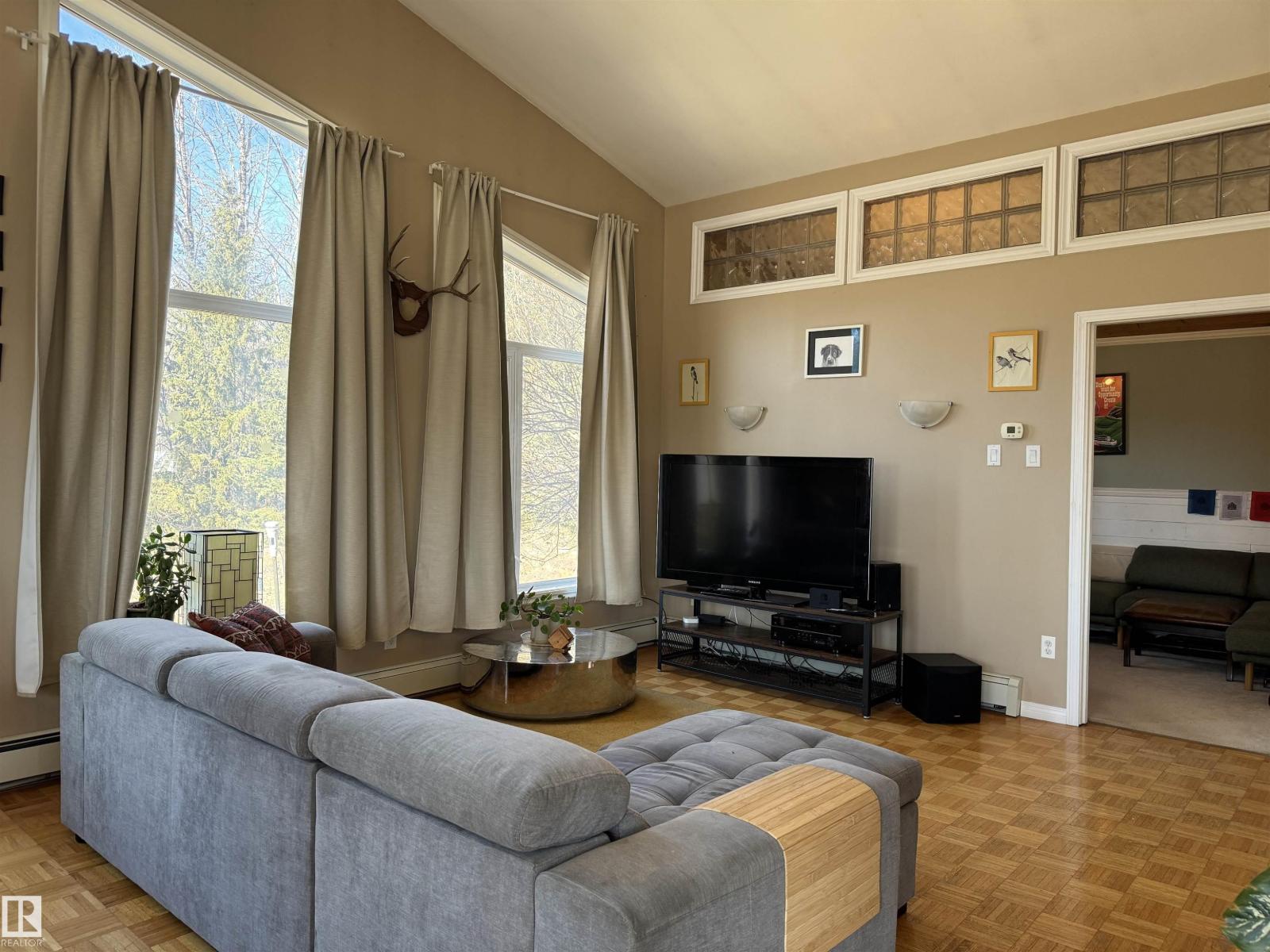 462075 Rge Road 33, Rural Wetaskiwin County, Alberta  T0C 2X0 - Photo 8 - E4485541