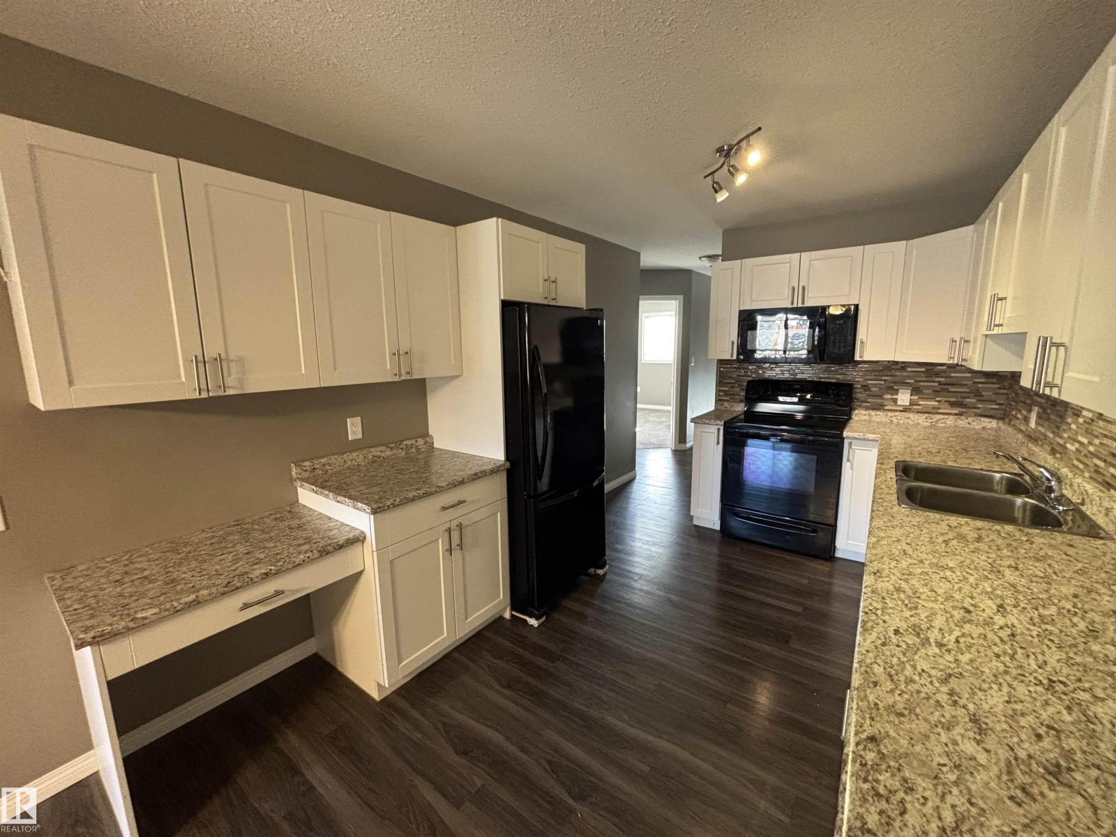 5041 45 St, Drayton Valley, Alberta  T7A 1E1 - Photo 4 - E4485593