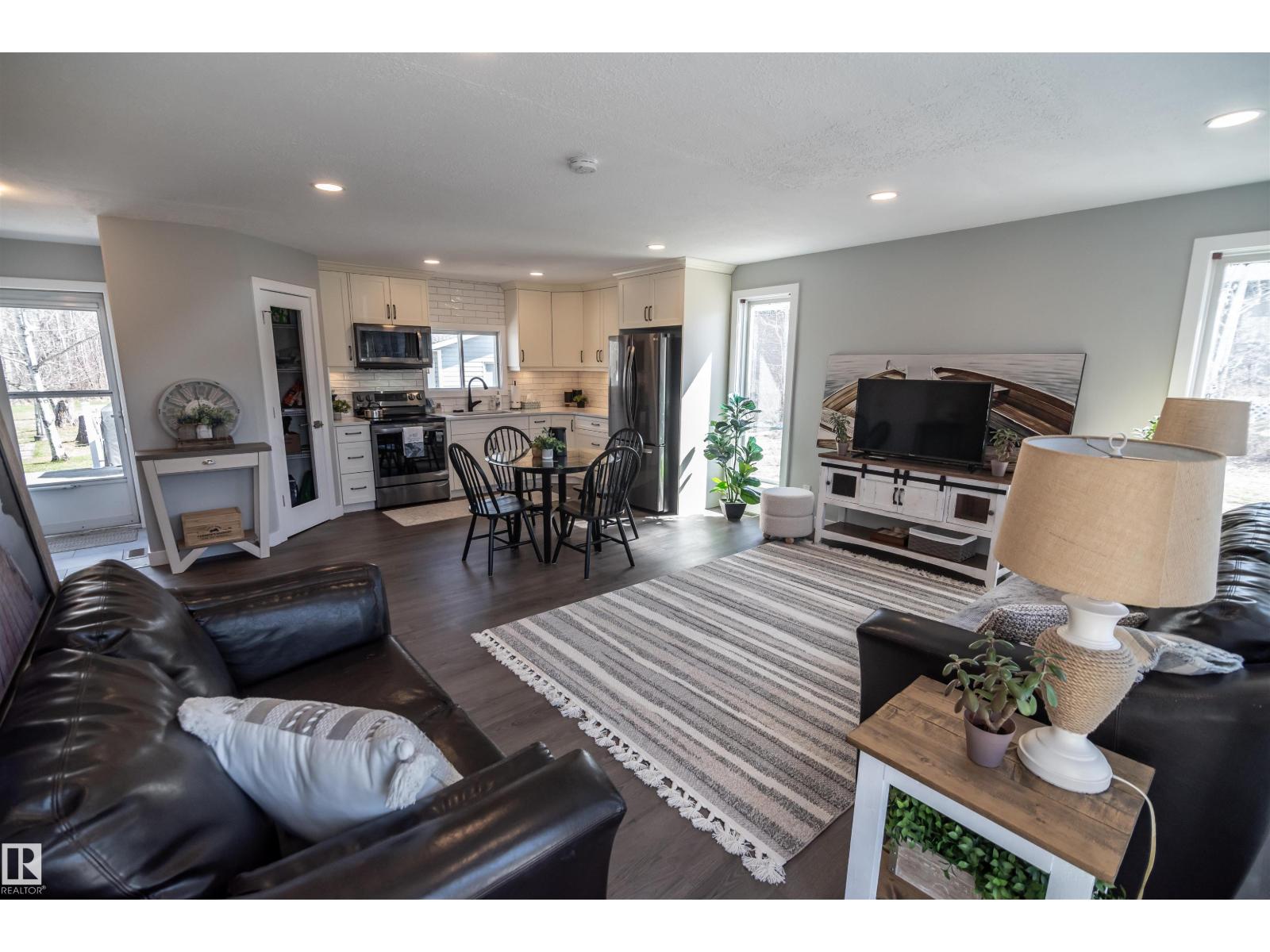 4912 49a Av, Rural Lac Ste. Anne County, Alberta  T0E 0A0 - Photo 20 - E4485736