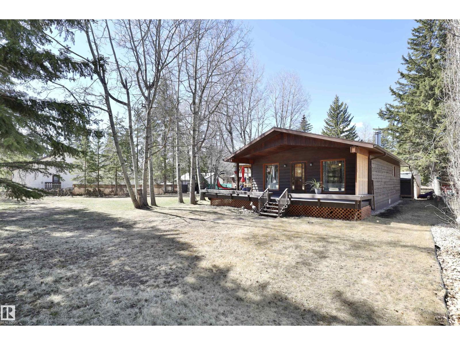 6309 49 St, Rural Wetaskiwin County, Alberta  T0C 2C0 - Photo 1 - E4485816
