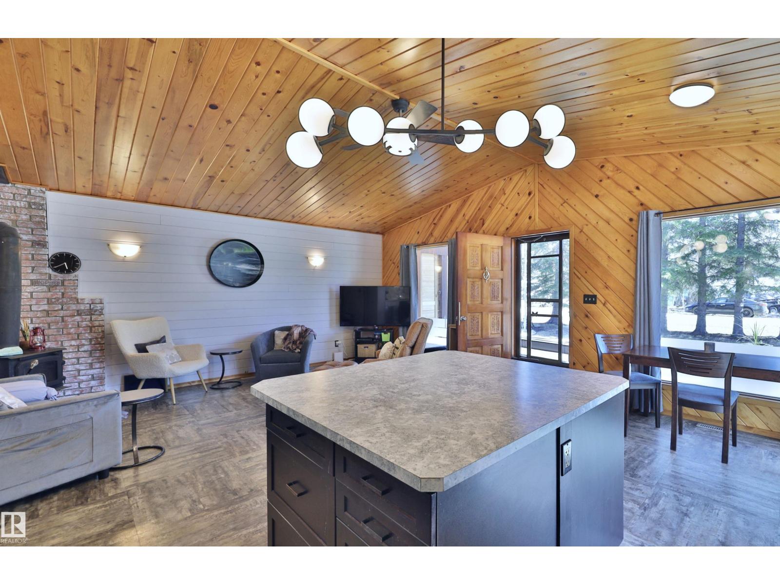 6309 49 St, Rural Wetaskiwin County, Alberta  T0C 2C0 - Photo 12 - E4485816