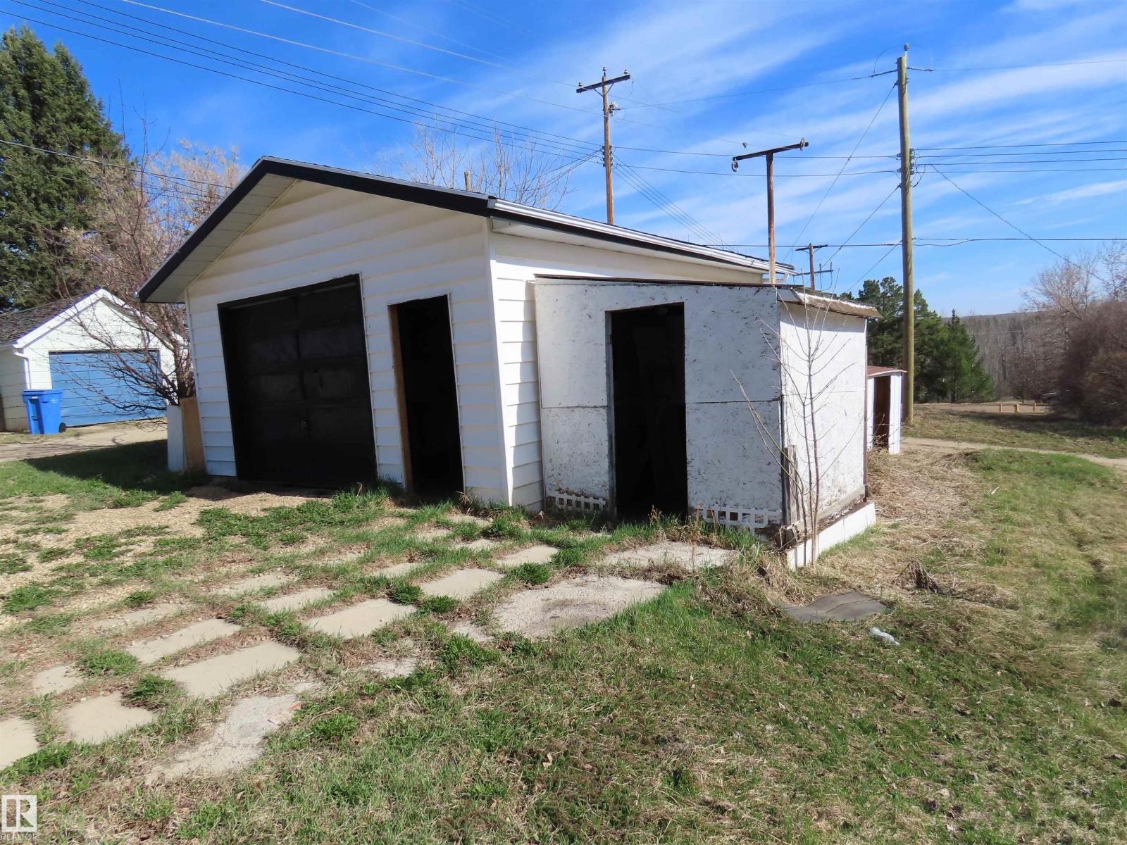4928 51 Av, Sangudo, Alberta  T0E 2A0 - Photo 5 - E4486028