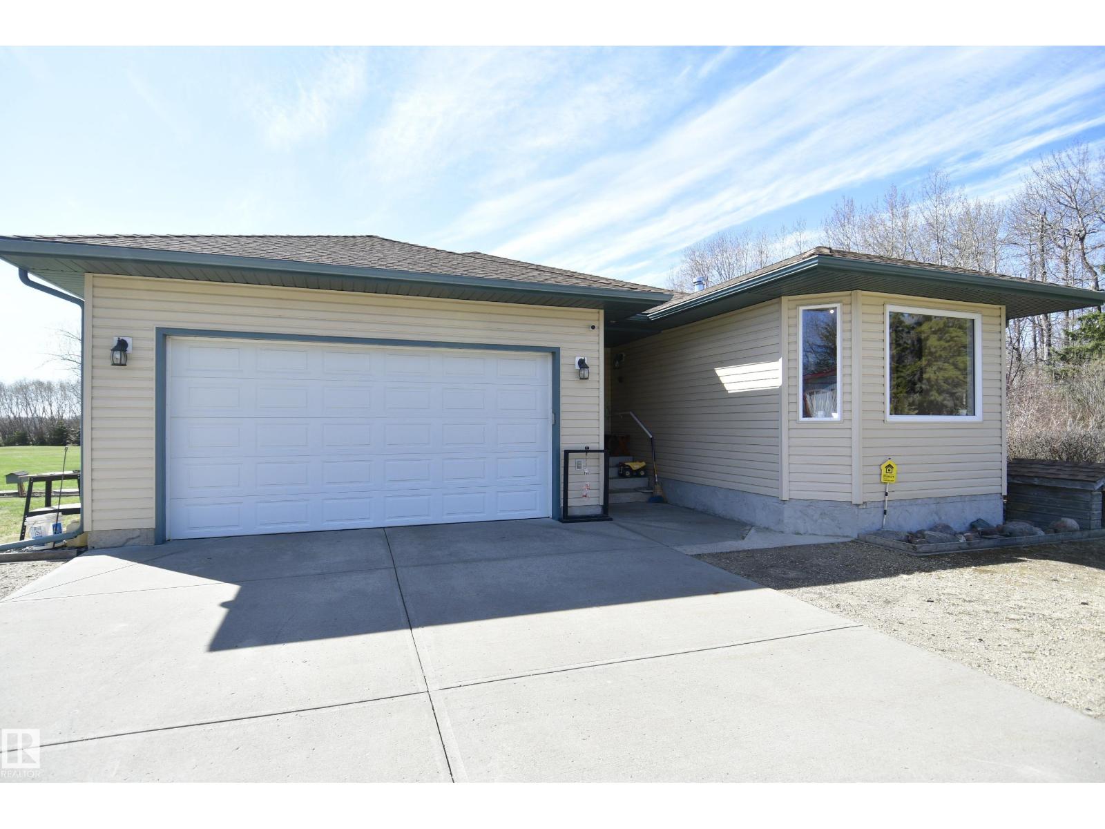 474073 Rge Road 242, Rural Wetaskiwin County, Alberta  T0C 1Z0 - Photo 1 - E4486046
