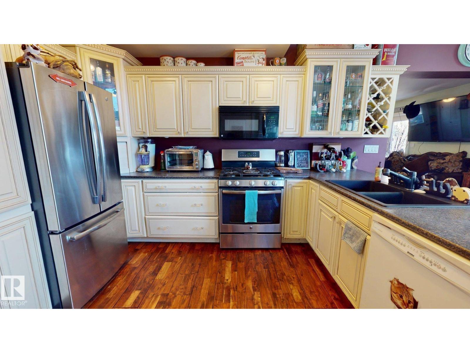 130 Lakeshore Dr, Rural Lac Ste. Anne County, Alberta  T0E 1V0 - Photo 11 - E4486739