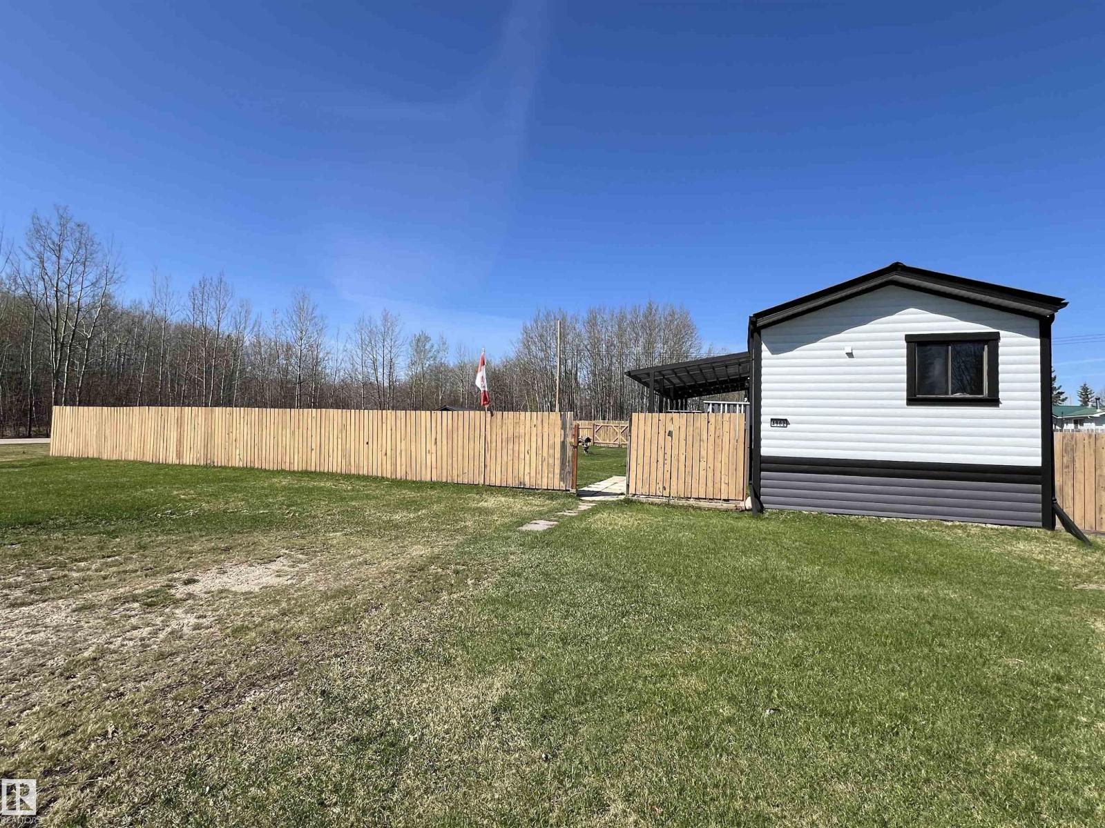 4902 50 St., Buck Creek, Alberta  T0C 0S0 - Photo 1 - E4486822