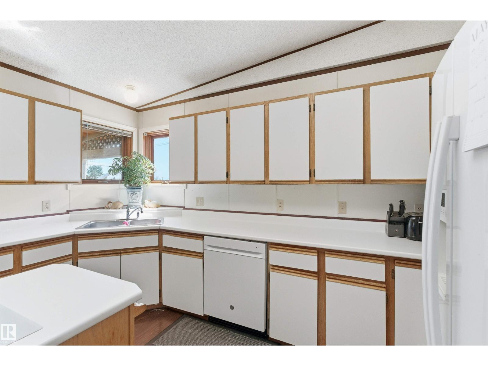 5220 54 Av, Wabamun, Alberta T0E 2K0 - Photo 14 - E4486932