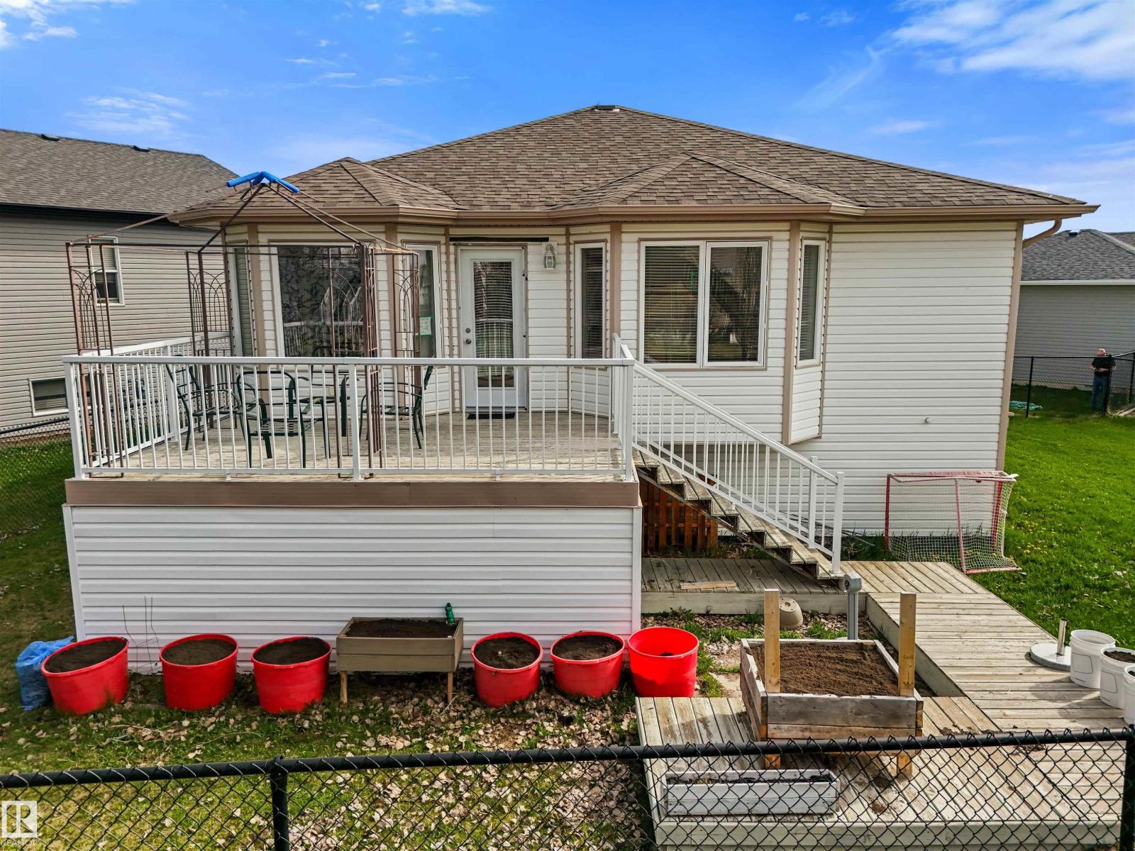 4608 39 St, Drayton Valley, Alberta  T7A 0A8 - Photo 5 - E4487034