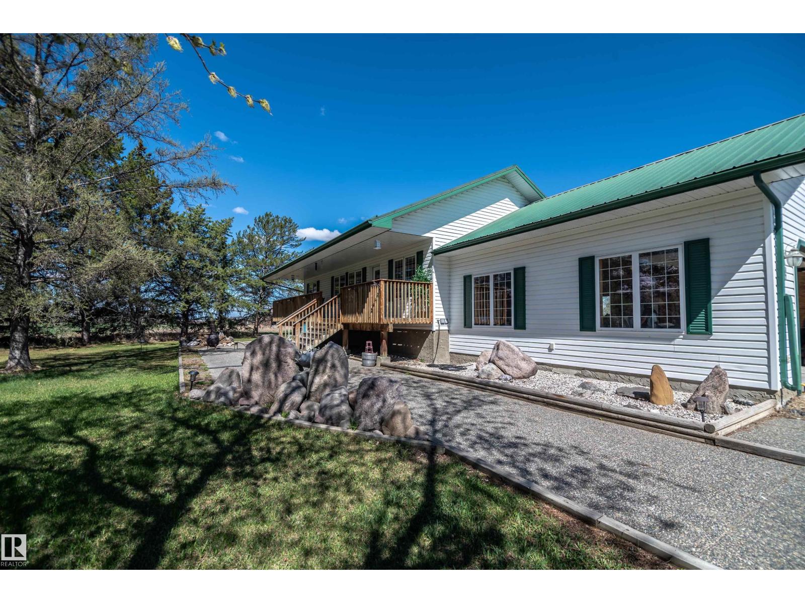 3410 Rail Grade Rd, Rural Lac Ste. Anne County, Alberta  T0E 0A0 - Photo 1 - E4487090
