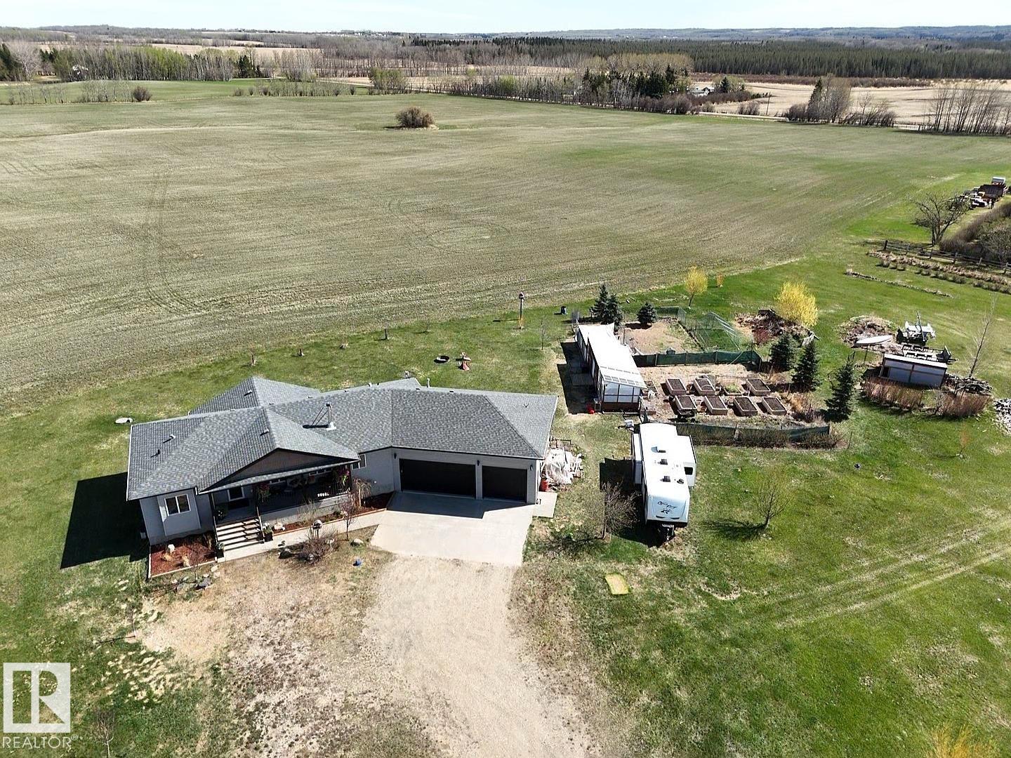 2208 Twp Road 534, Rural Lac Ste. Anne County, Alberta  T0E 1V0 - Photo 26 - E4487091
