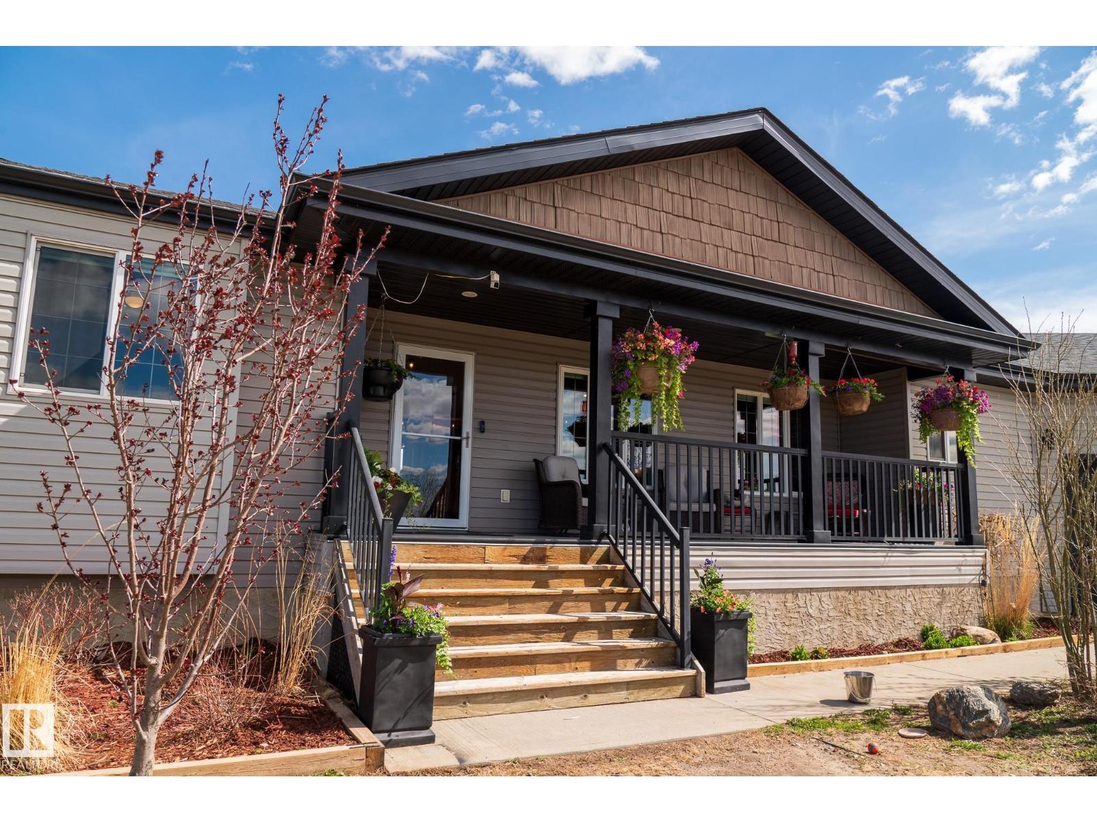 2208 Twp Road 534, Rural Lac Ste. Anne County, Alberta  T0E 1V0 - Photo 4 - E4487091