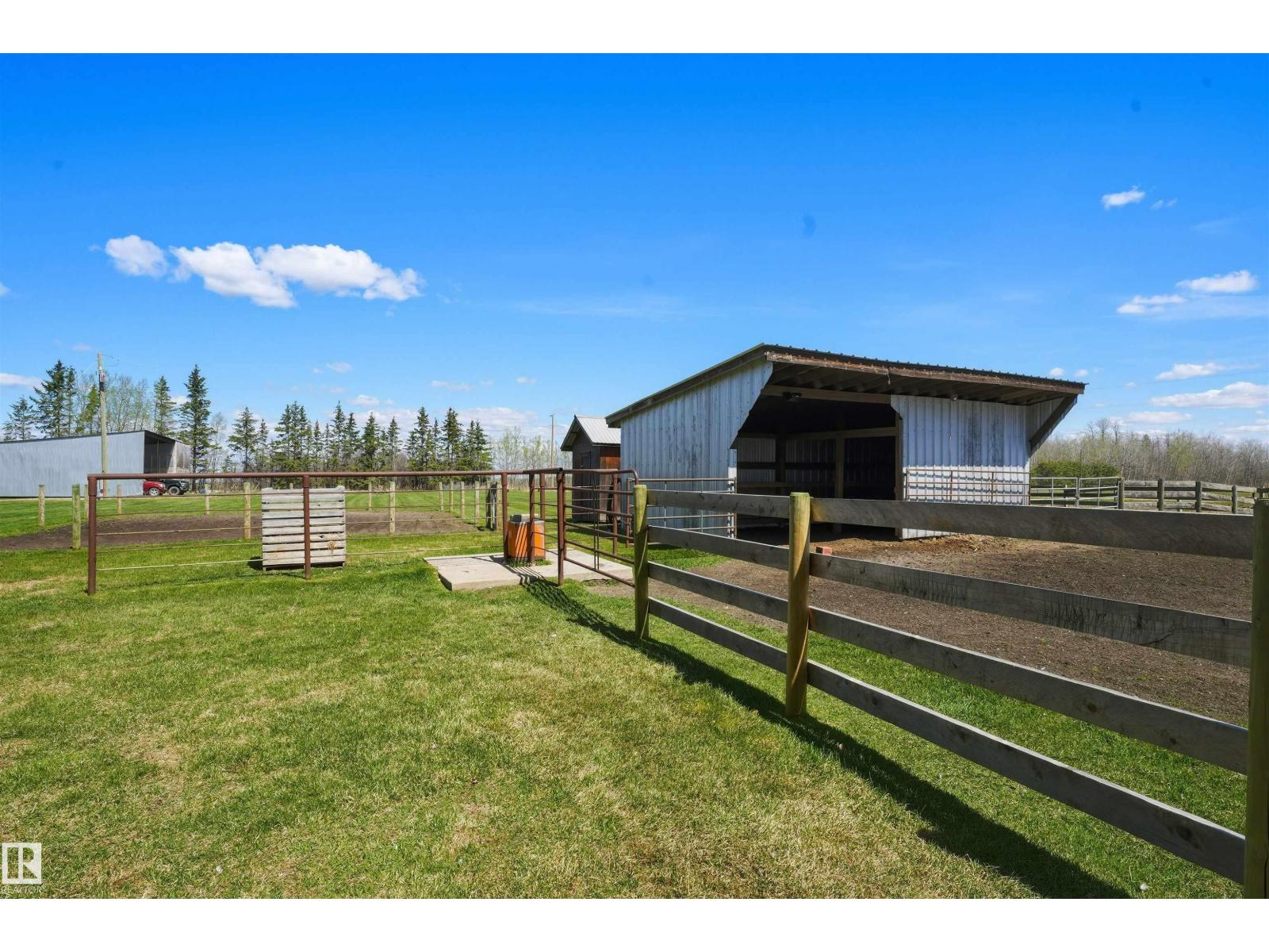 3003 Twp Road 562, Rural Lac Ste. Anne County, Alberta T0E 1V0 - Photo 49 - E4487145
