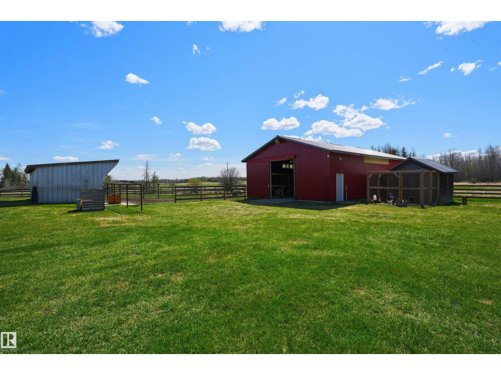 3003 Twp Road 562, Rural Lac Ste. Anne County, Alberta T0E 1V0 - Photo 45 - E4487169