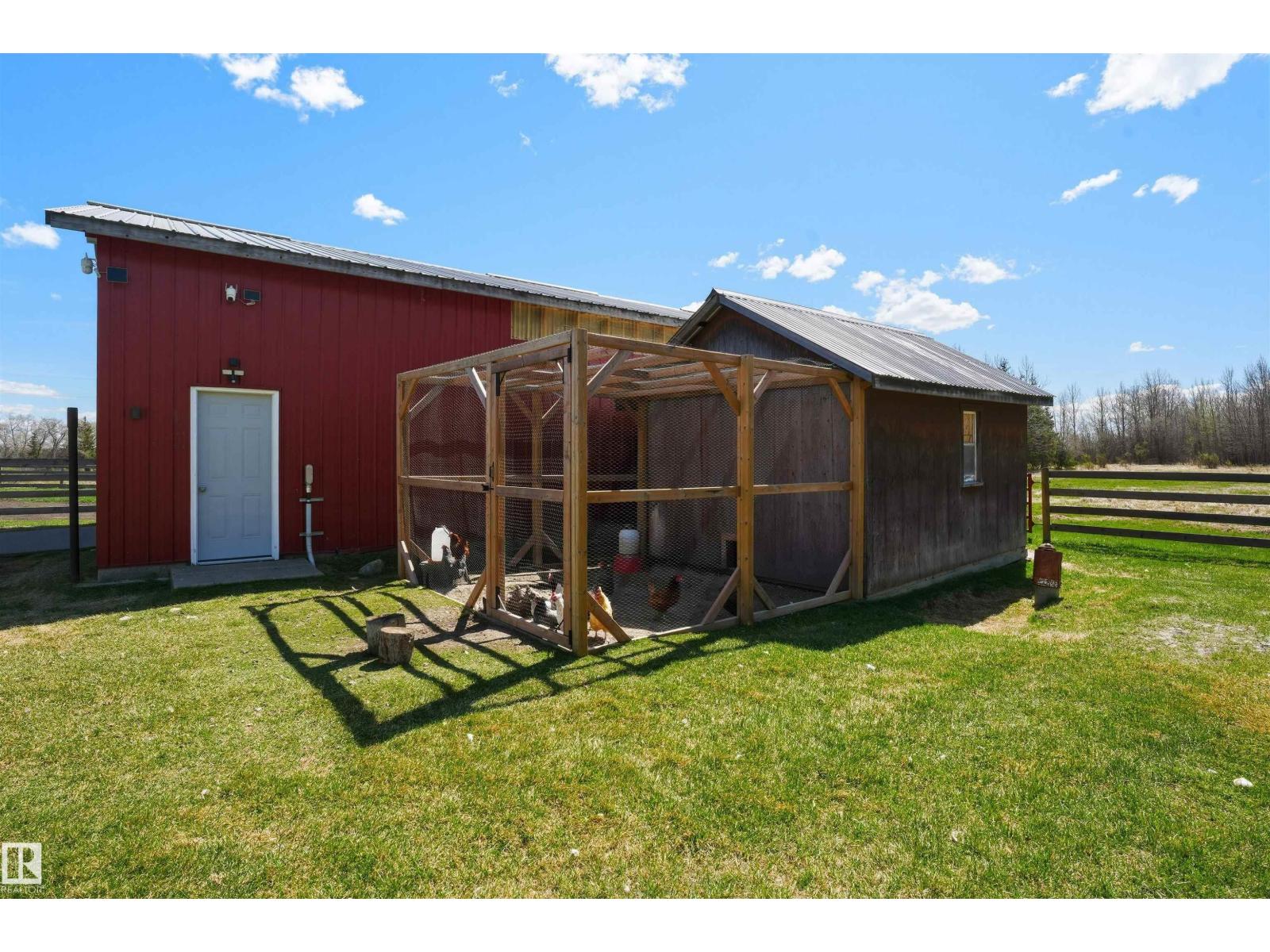 3003 Twp Road 562, Rural Lac Ste. Anne County, Alberta T0E 1V0 - Photo 48 - E4487169