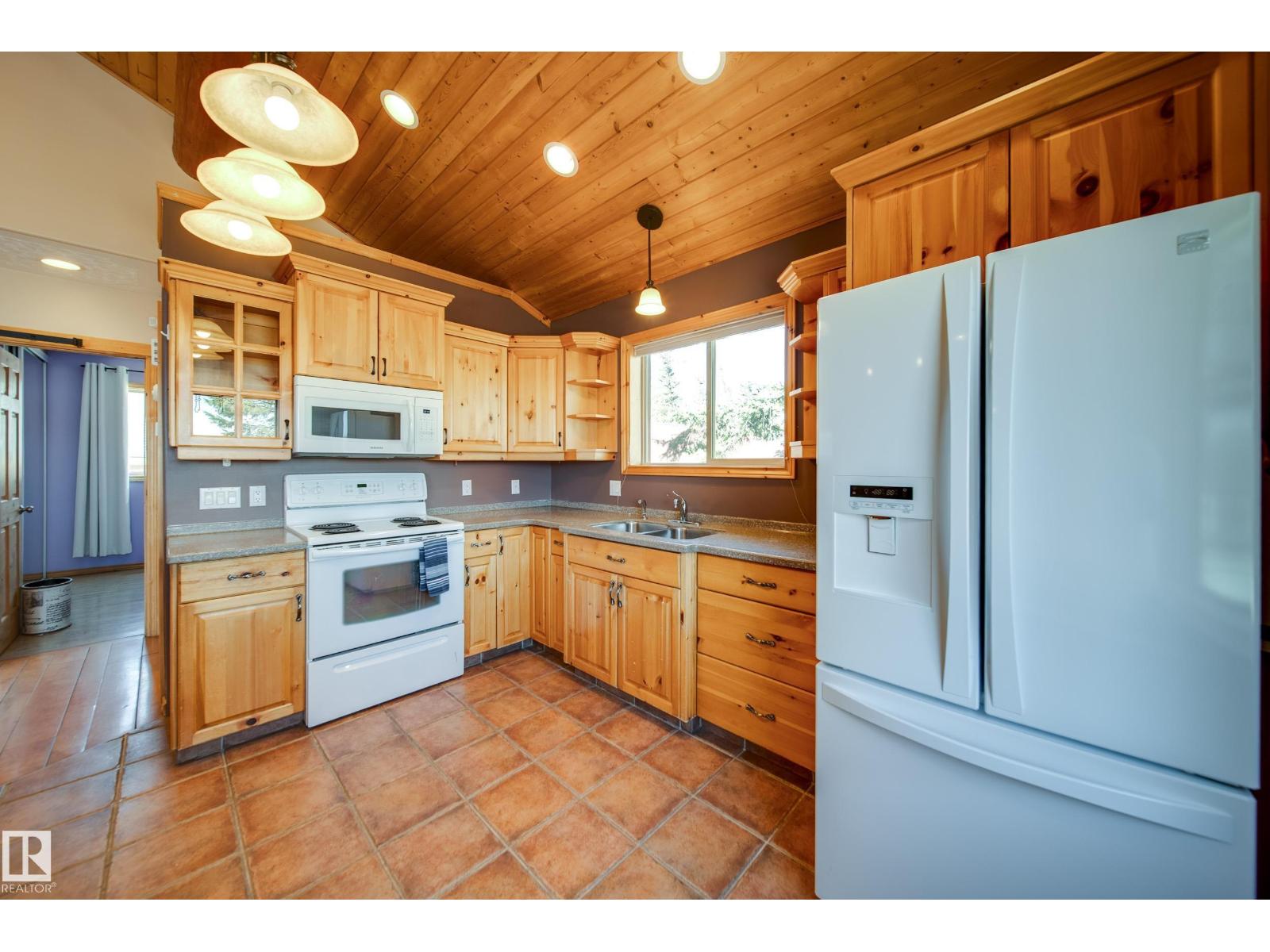 436 Lakeview Dr, Rural Lac Ste. Anne County, Alberta T0E 1V0 - Photo 10 - E4487462