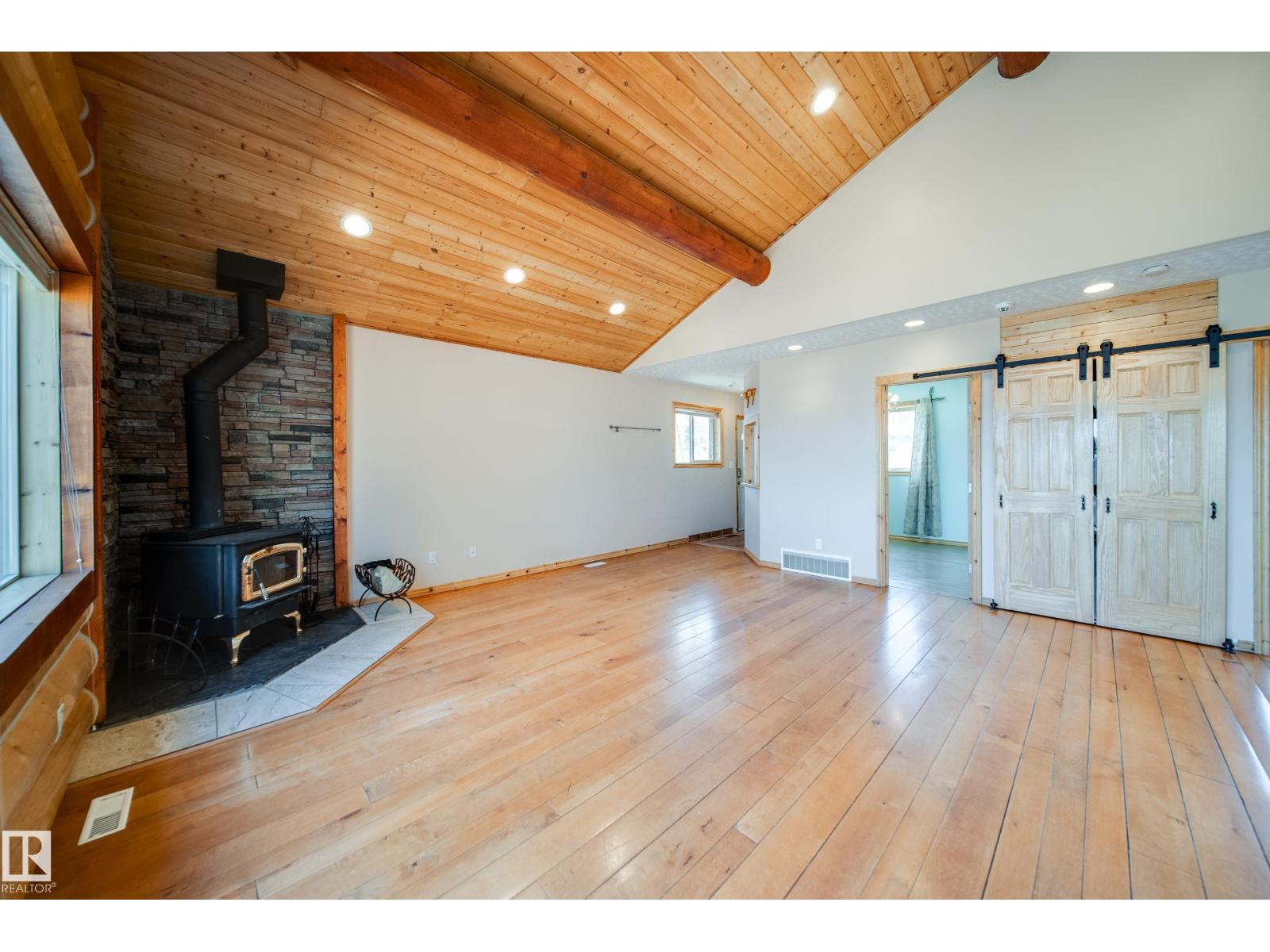 436 Lakeview Dr, Rural Lac Ste. Anne County, Alberta T0E 1V0 - Photo 3 - E4487462
