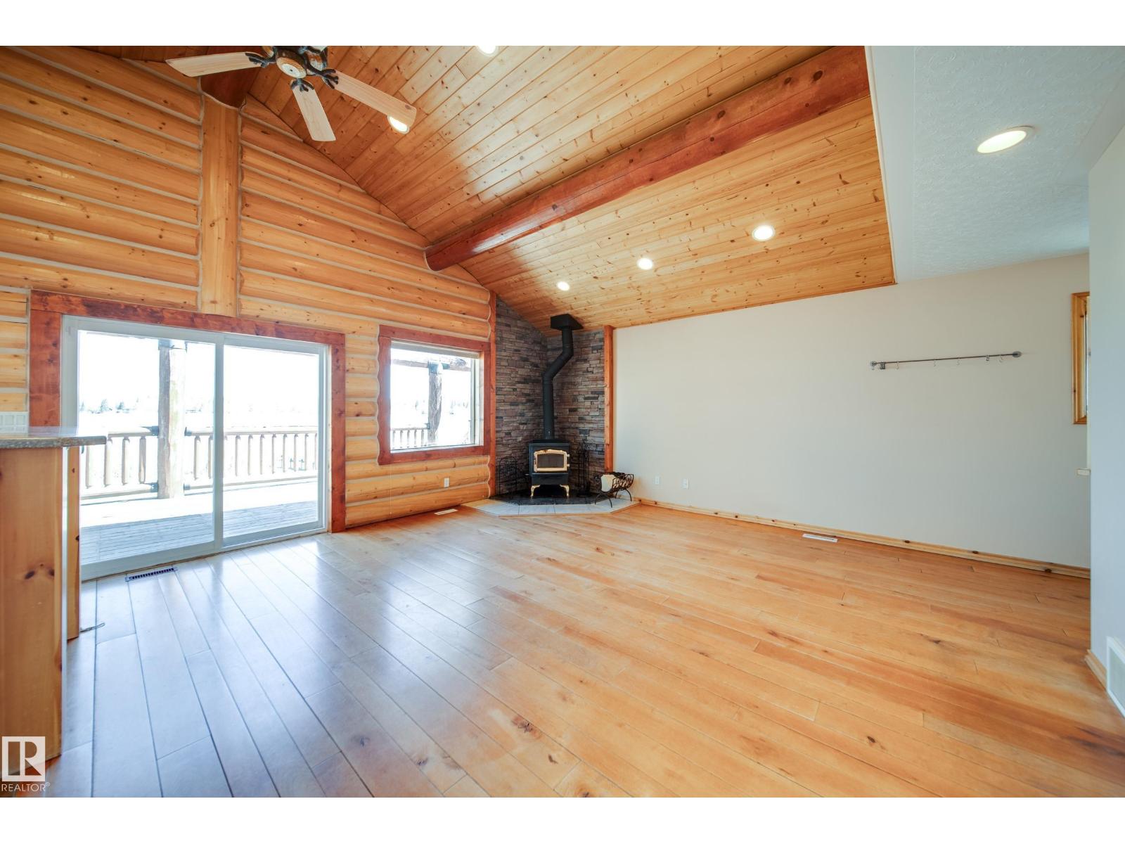 436 Lakeview Dr, Rural Lac Ste. Anne County, Alberta T0E 1V0 - Photo 4 - E4487462