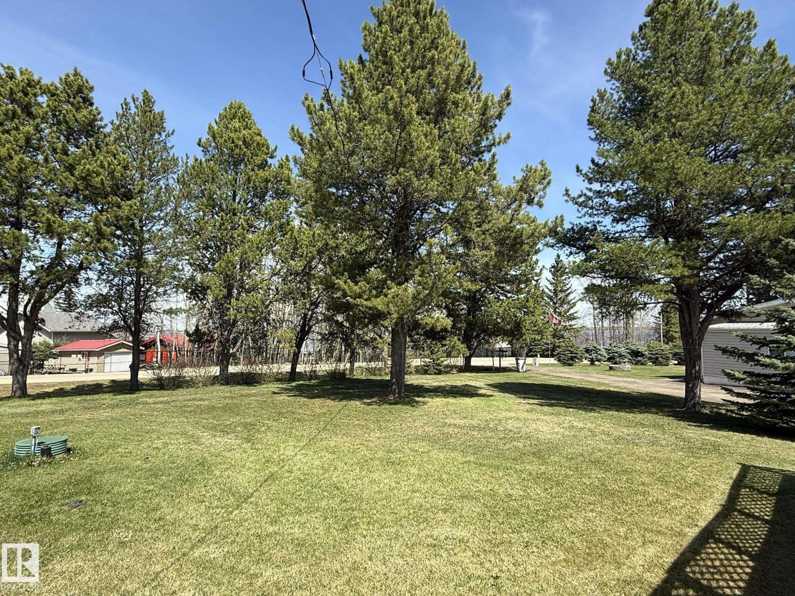 38 Lakeshore Dr, Rural Wetaskiwin County, Alberta T0C 2V0 - Photo 3 - E4487554