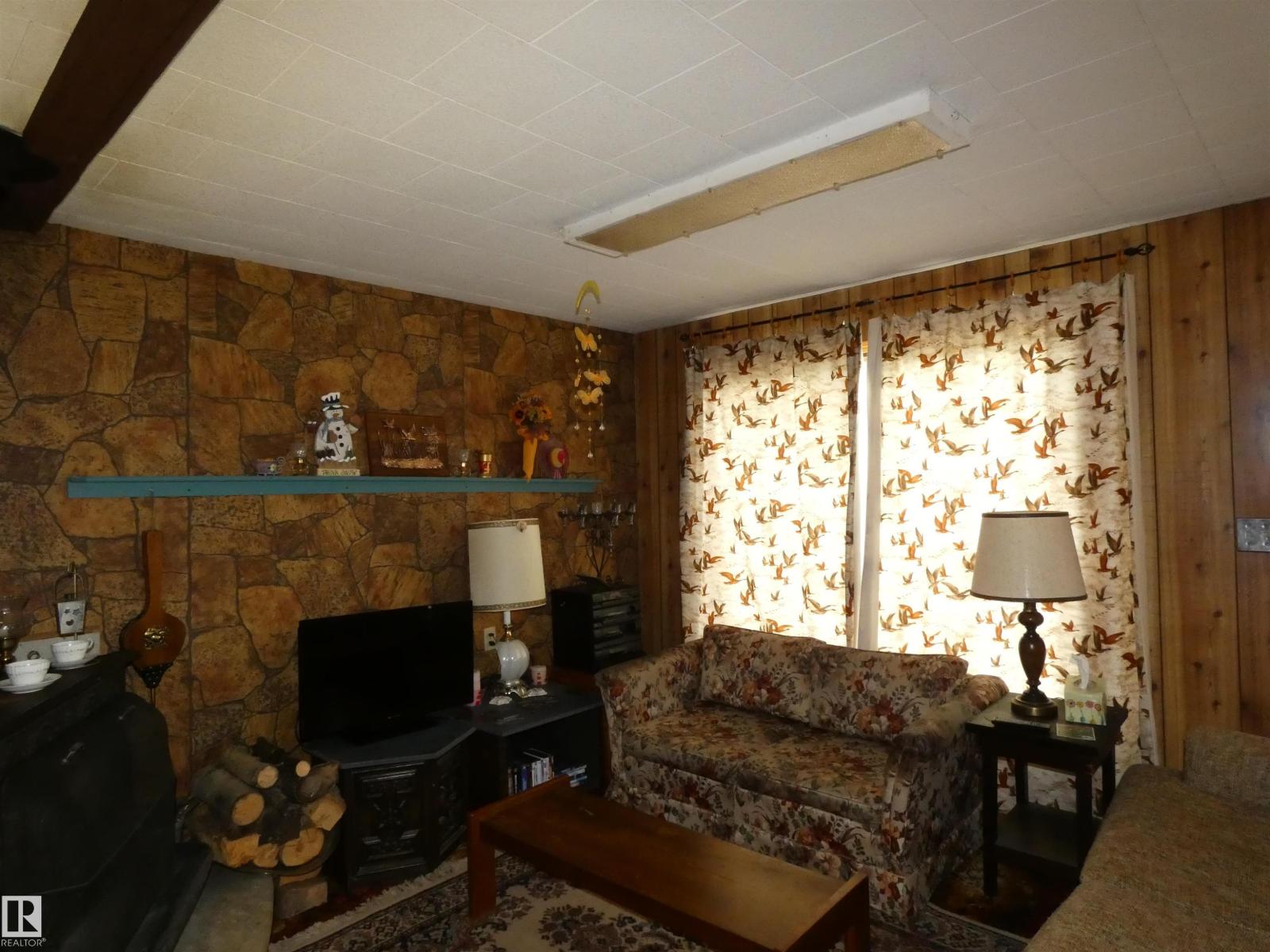 706 Meadow Av, Rural Barrhead County, Alberta T0E 1A0 - Photo 17 - E4487555