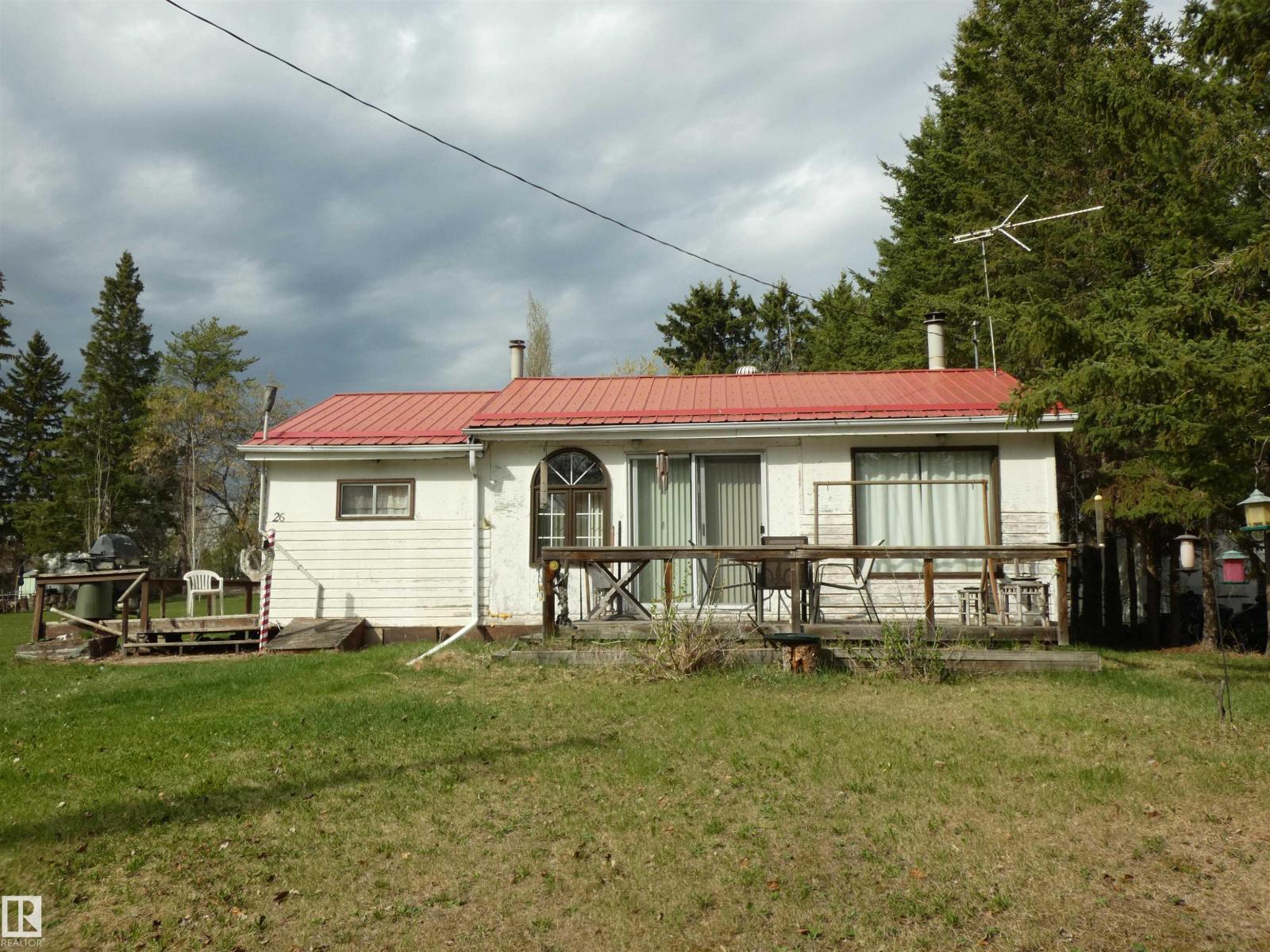 706 Meadow Av, Rural Barrhead County, Alberta T0E 1A0 - Photo 2 - E4487555