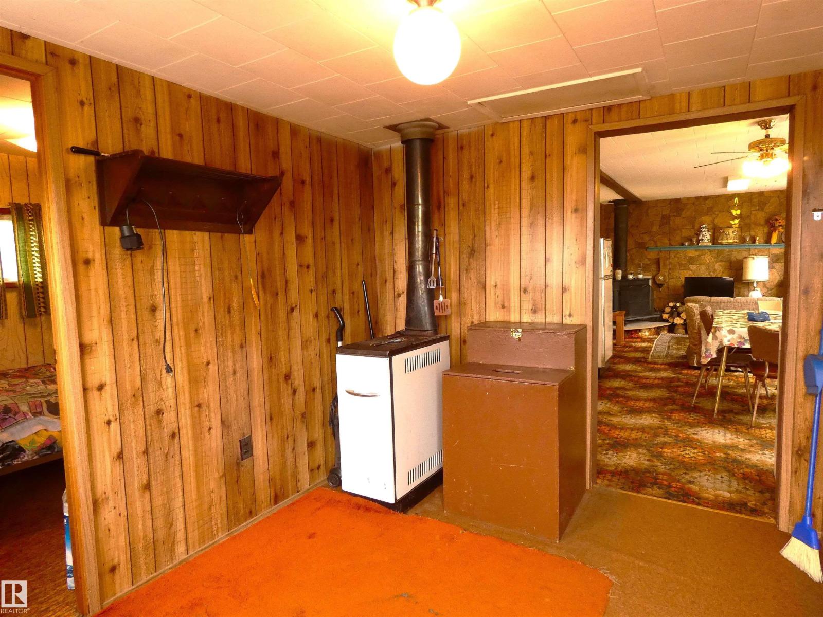 706 Meadow Av, Rural Barrhead County, Alberta T0E 1A0 - Photo 4 - E4487555