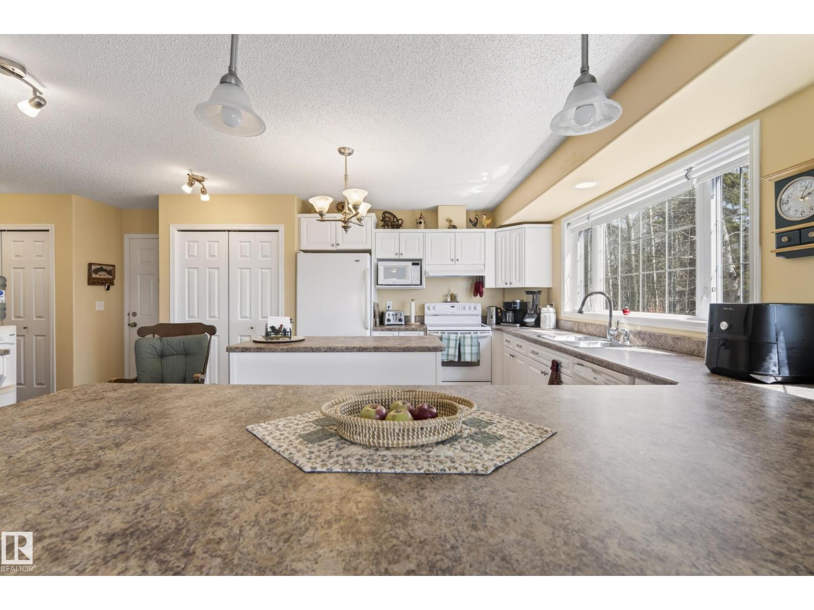 77 Lakeshore Dr, Rural Leduc County, Alberta T0C 2P0 - Photo 17 - E4487657
