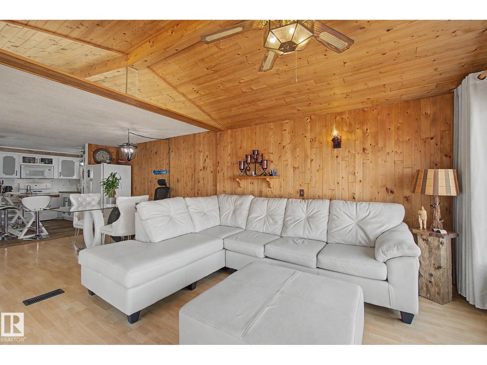 666 Blue Heron Drive, Rural Lac Ste. Anne County, Alberta  T0E 1V0 - Photo 13 - E4487984