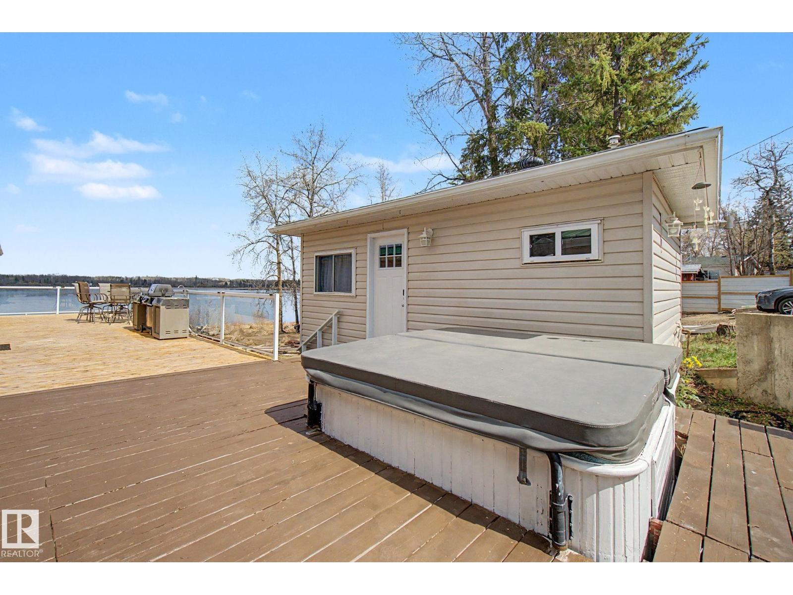 666 Blue Heron Drive, Rural Lac Ste. Anne County, Alberta  T0E 1V0 - Photo 43 - E4487984