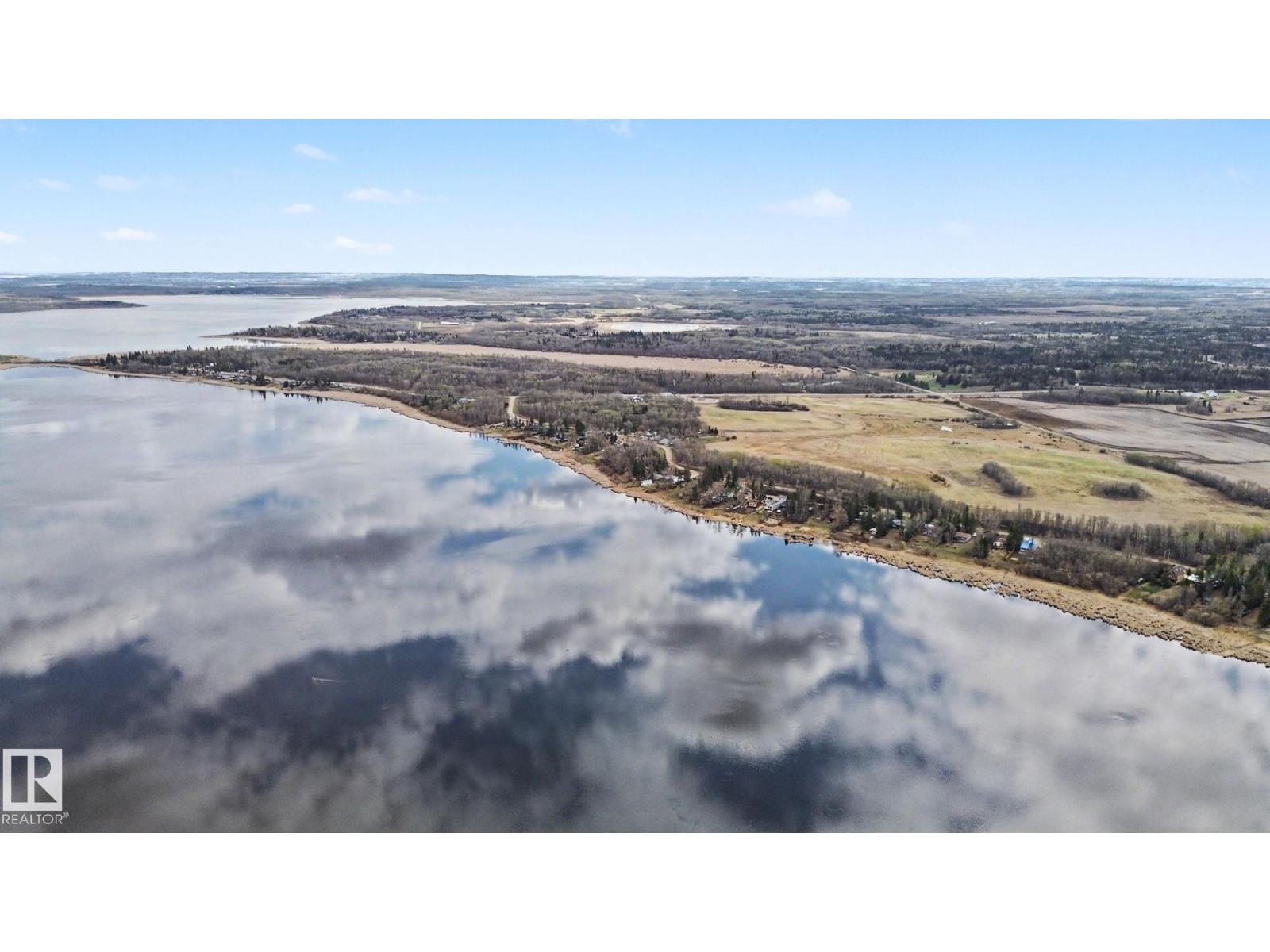 666 Blue Heron Drive, Rural Lac Ste. Anne County, Alberta  T0E 1V0 - Photo 65 - E4487984