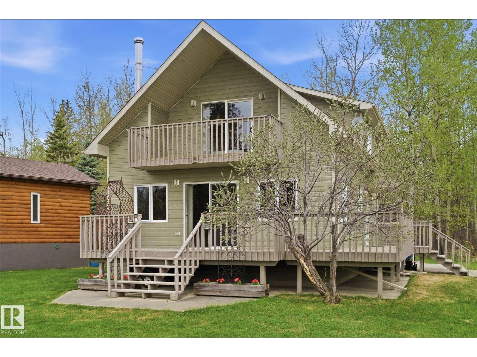 218 & 219 2nd Street Ross Haven, Rural Lac Ste. Anne County, Alberta  T0E 1A0 - Photo 1 - E4488060