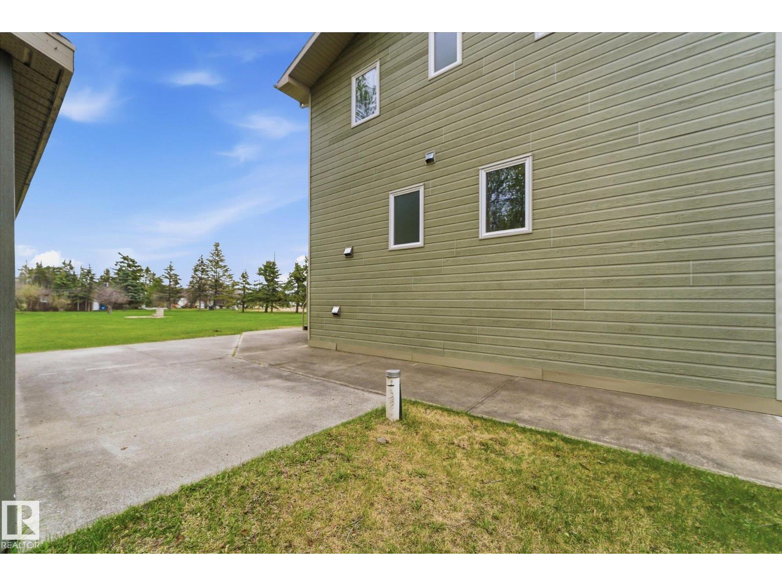 218 & 219 2nd Street Ross Haven, Rural Lac Ste. Anne County, Alberta  T0E 1A0 - Photo 50 - E4488060