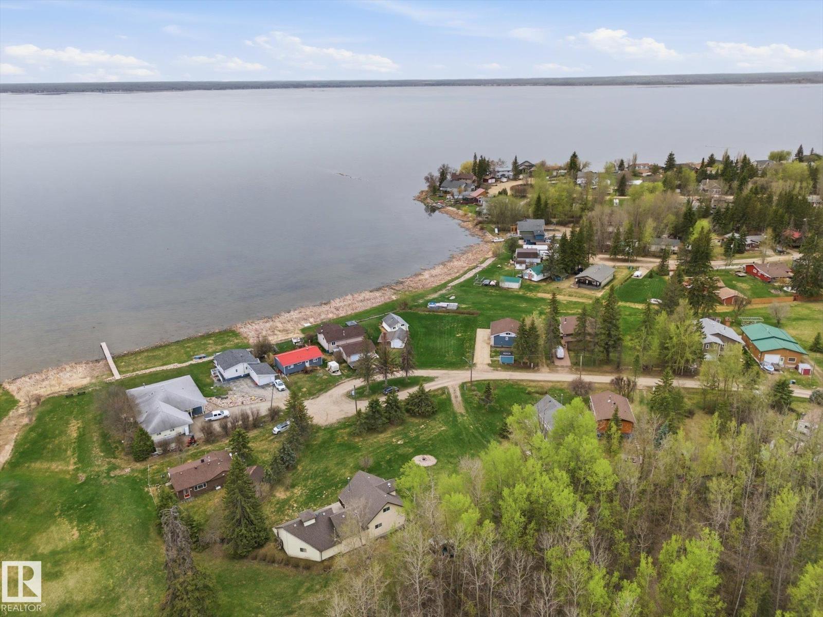 218 & 219 2nd Street Ross Haven, Rural Lac Ste. Anne County, Alberta  T0E 1A0 - Photo 59 - E4488060