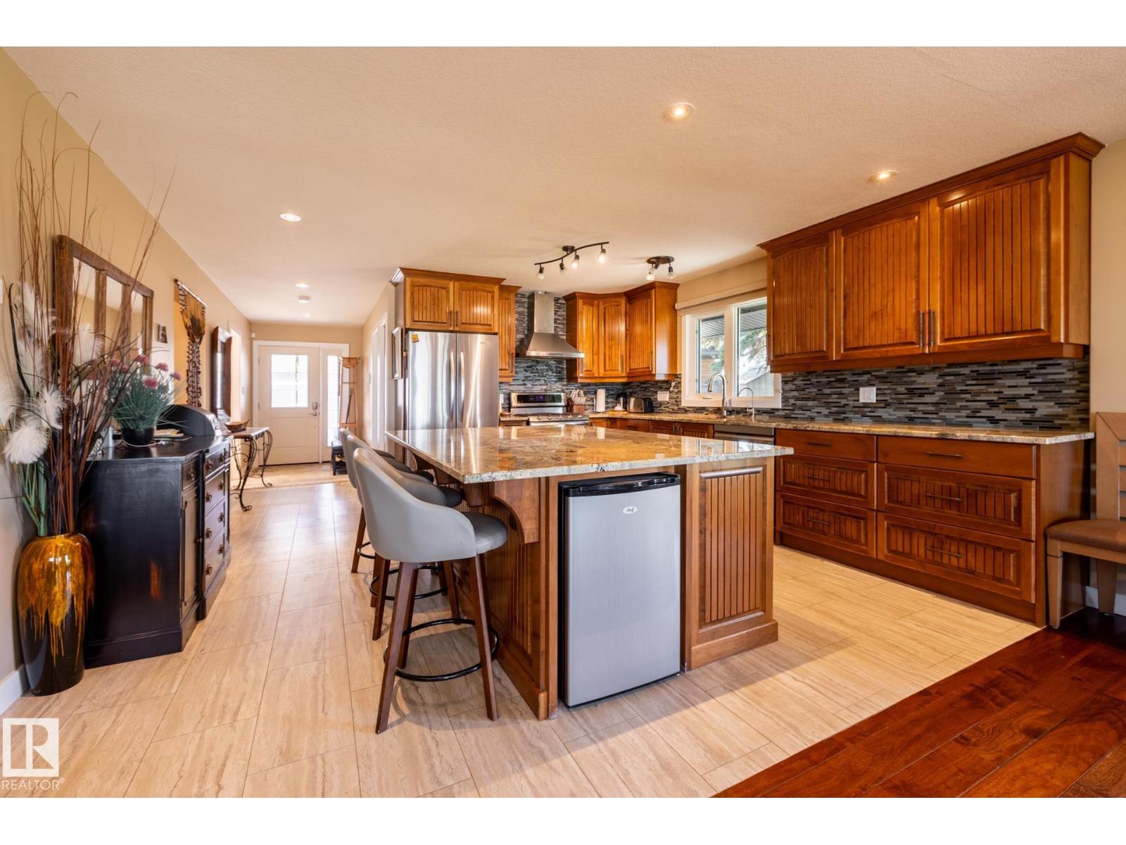4632 50 Av, Rural Lac Ste. Anne County, Alberta  T0E 0A0 - Photo 6 - E4488081