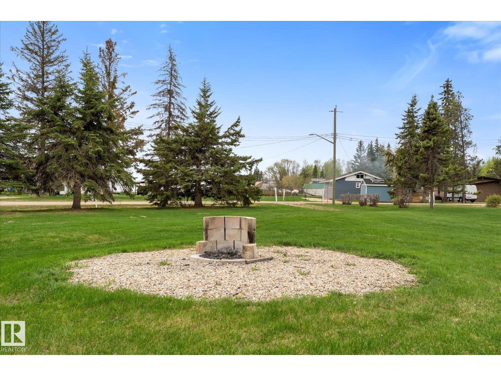 217 2 Street Ross Haven, Rural Lac Ste. Anne County, Alberta  T0E 1A0 - Photo 11 - E4488208