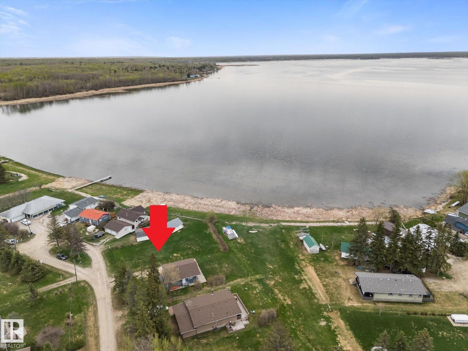 209 2 Street Ross Haven, Rural Lac Ste. Anne County, Alberta  T0E 1A0 - Photo 5 - E4488214