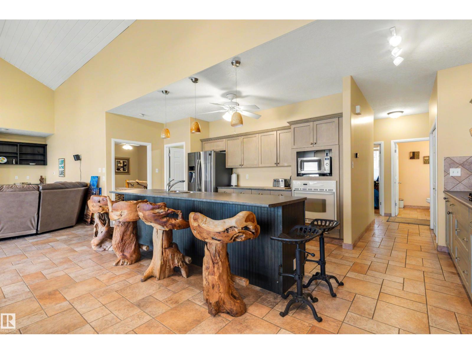 621 1 Av S, Rural Parkland County, Alberta  T0E 2B0 - Photo 12 - E4488355