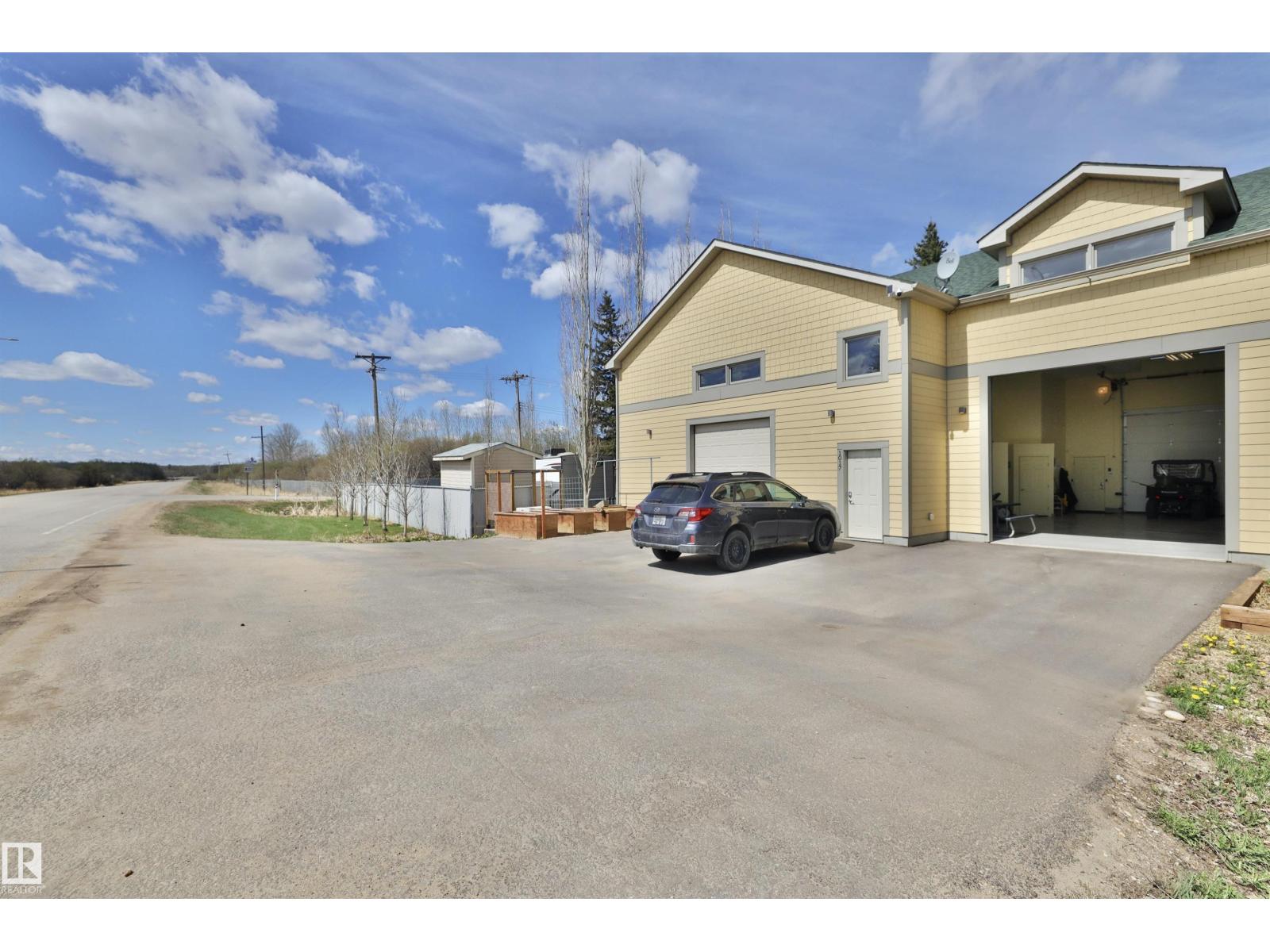 1017-2ave Mameo Be, Rural Wetaskiwin County, Alberta T0C 1X0 - Photo 5 - E4488393