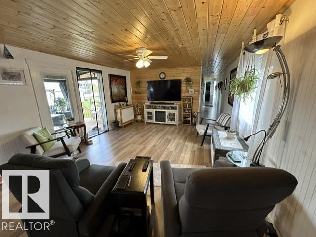 5013 53 Av, Wabamun, Alberta T0E 2K0 - Photo 4 - E4488465