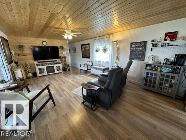 5013 53 Av, Wabamun, Alberta T0E 2K0 - Photo 5 - E4488465