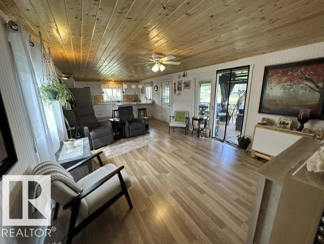 5013 53 Av, Wabamun, Alberta T0E 2K0 - Photo 6 - E4488465
