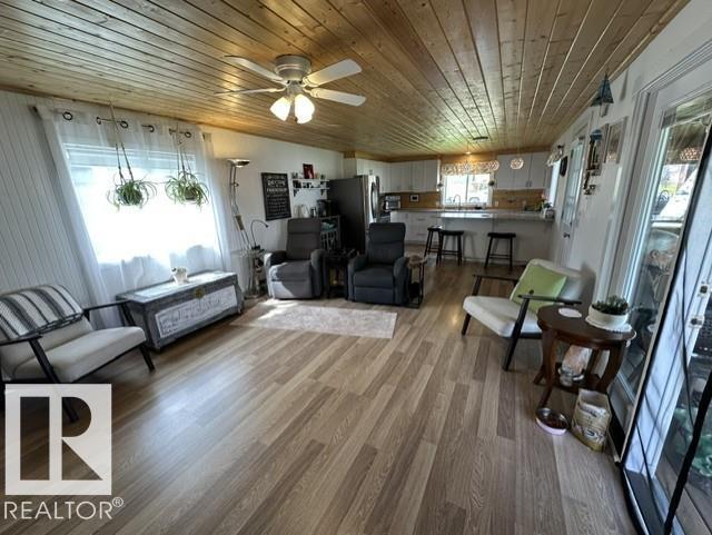 5013 53 Av, Wabamun, Alberta T0E 2K0 - Photo 7 - E4488465