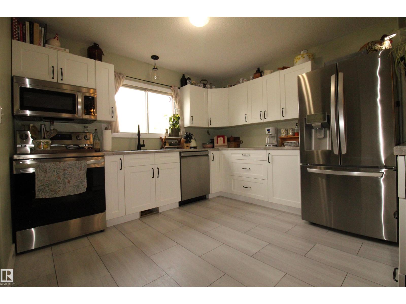 4704 52 Av, Sangudo, Alberta T0E 2A0 - Photo 13 - E4488584