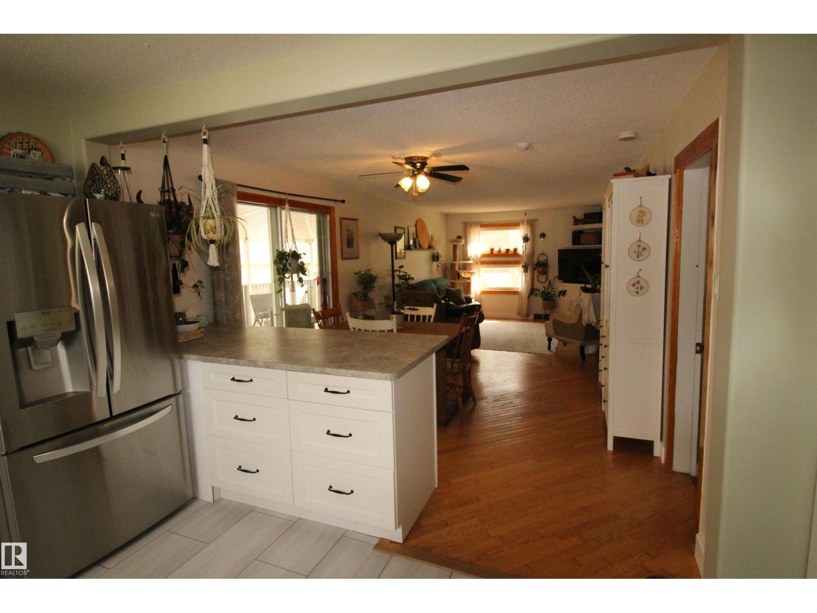 4704 52 Av, Sangudo, Alberta T0E 2A0 - Photo 14 - E4488584