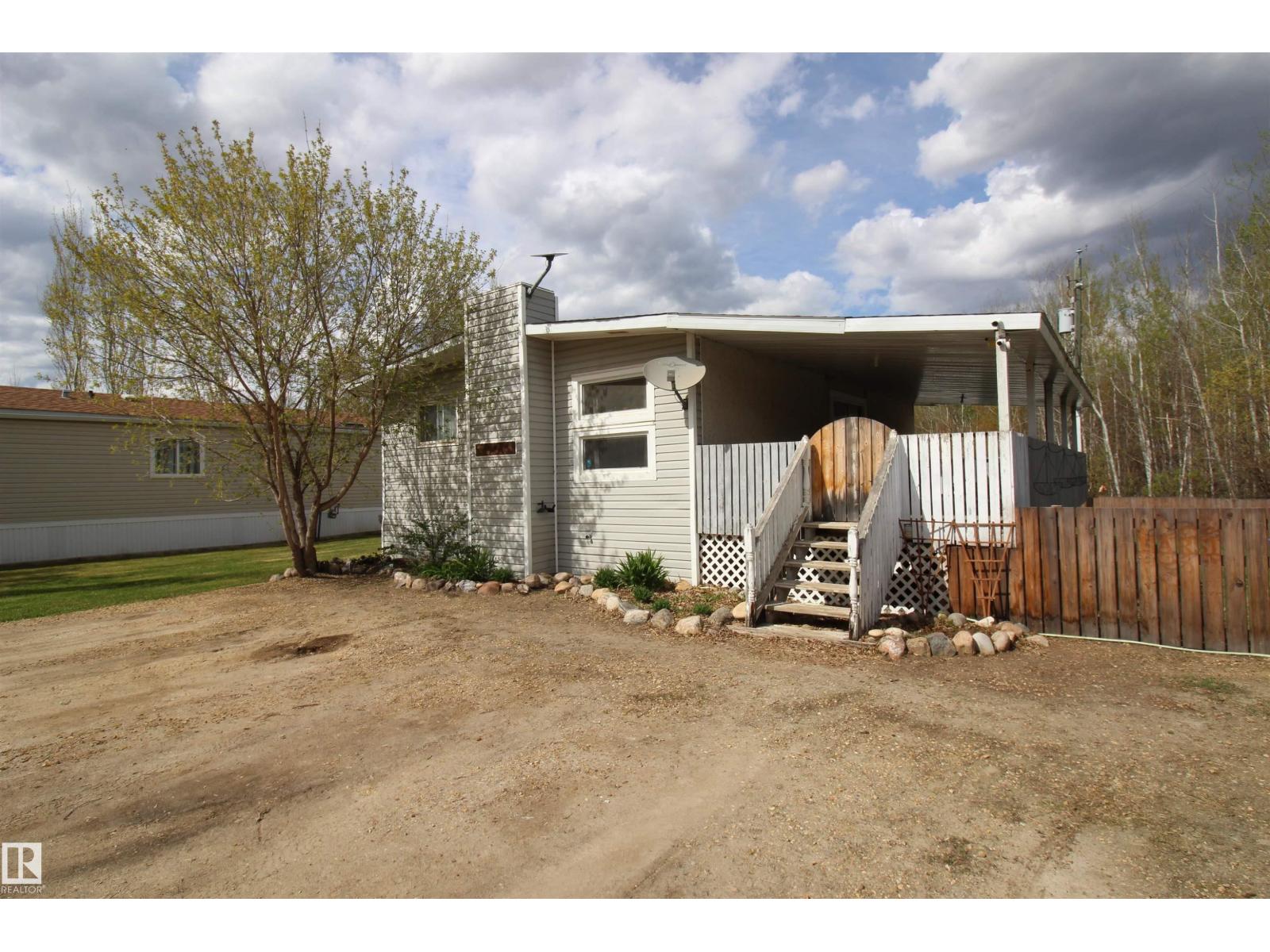4704 52 Av, Sangudo, Alberta T0E 2A0 - Photo 3 - E4488584