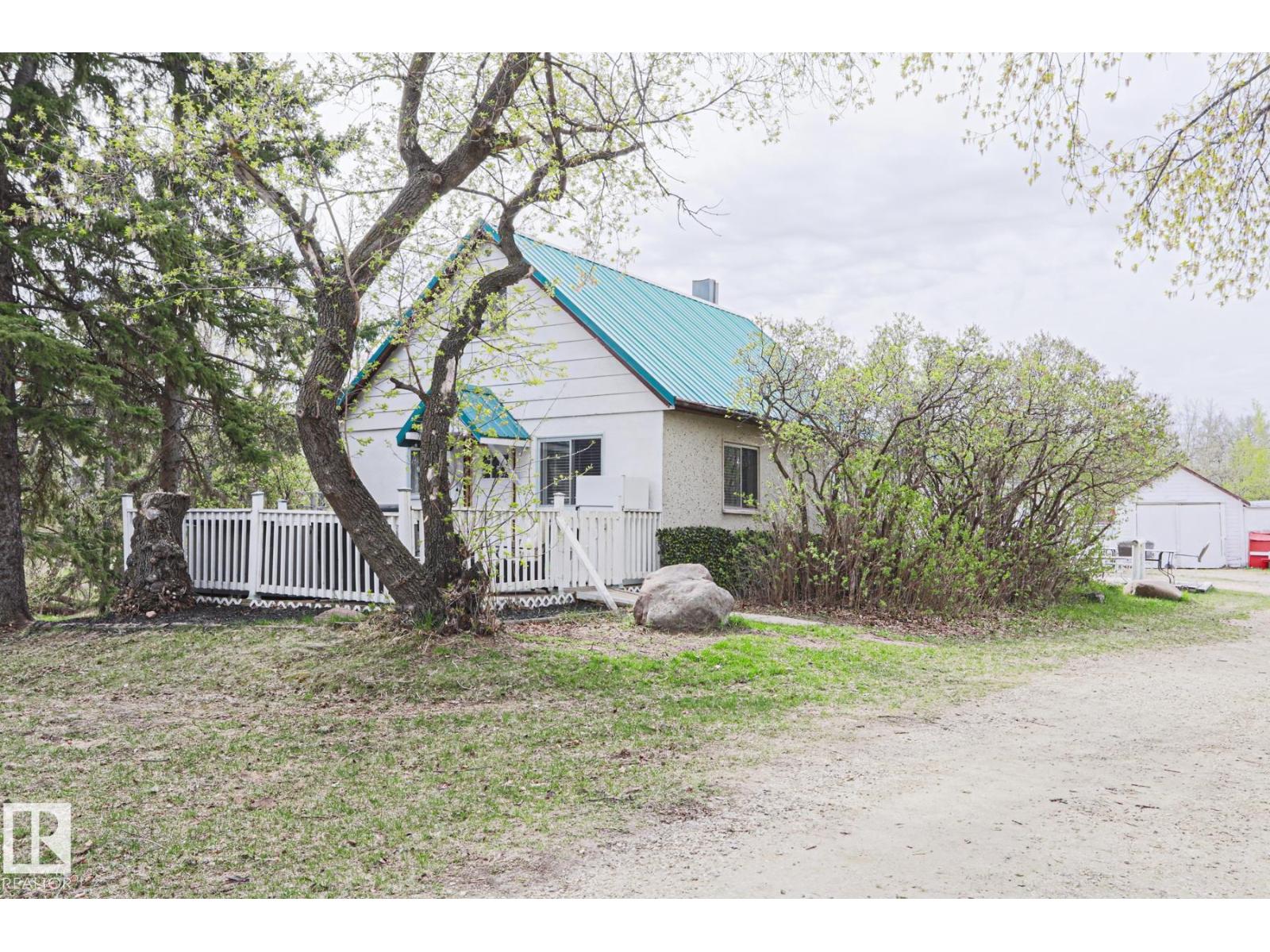 2409 Hwy 633 Nw, Rural Lac Ste. Anne County, Alberta T0E 0J0 - Photo 13 - E4488710