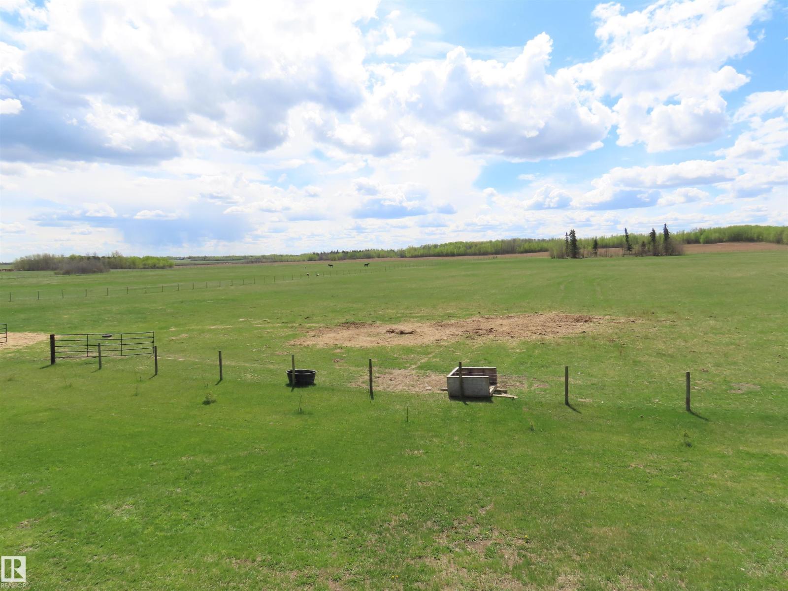 2013 Twp Road 563, Rural Lac Ste. Anne County, Alberta T0E 1V0 - Photo 12 - E4488868