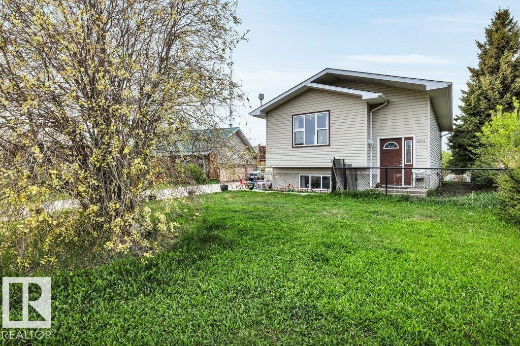 4508 49 Av, Thorsby, Alberta T0C 2P0 - Photo 2 - E4488985