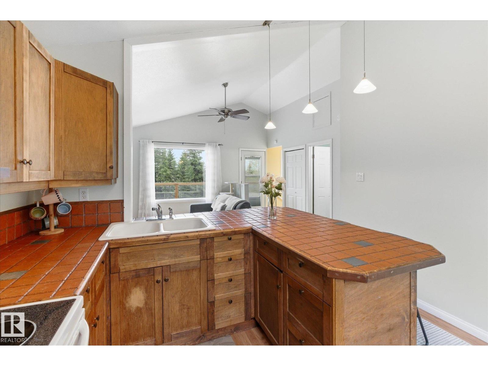 6305 Shedden Dr, Rural Lac Ste. Anne County, Alberta T0E 1V6 - Photo 16 - E4489176