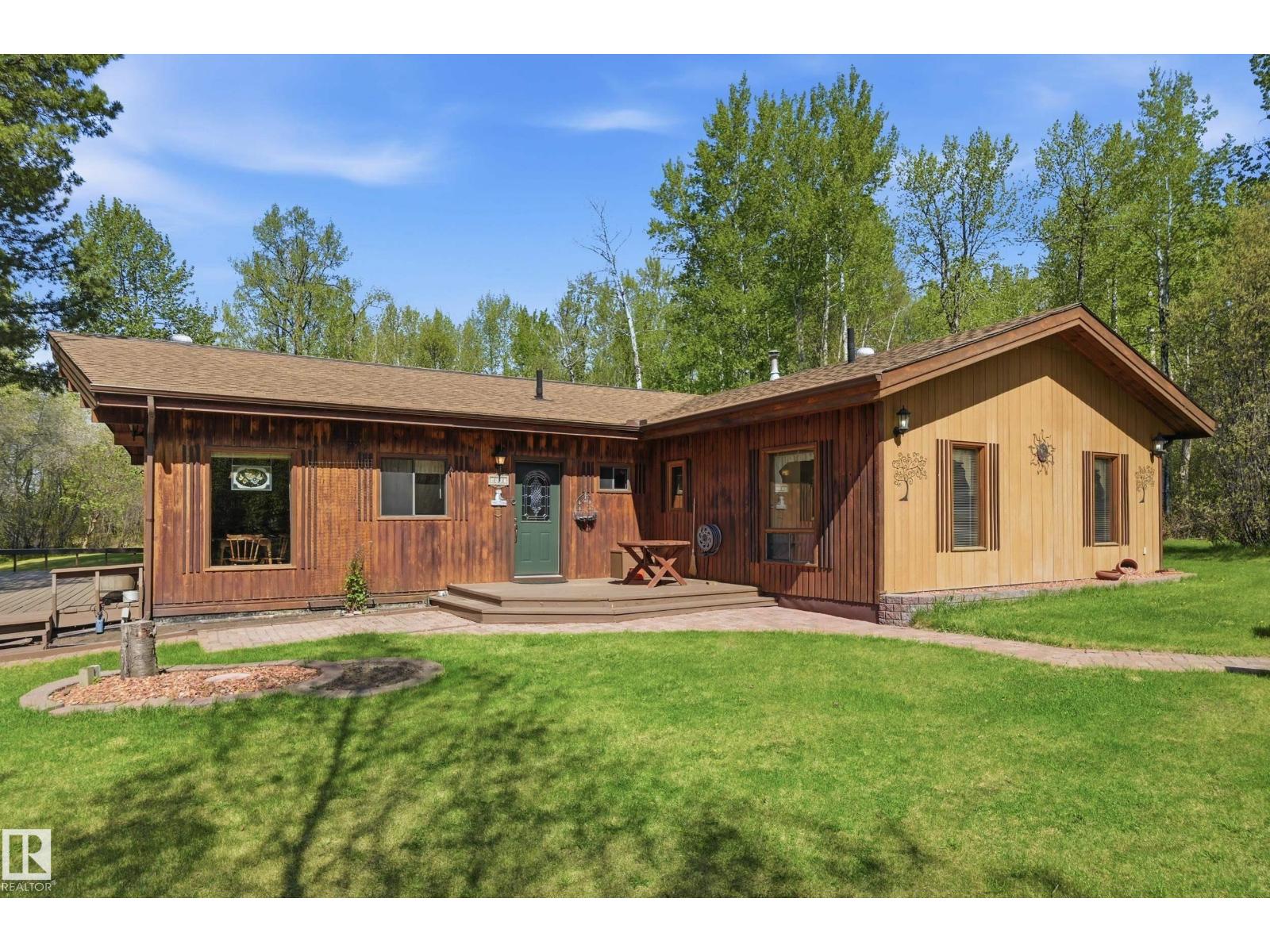 4502 A Lakeshore Rd, Wabamun, Alberta T0E 2K0 - Photo 1 - E4489420